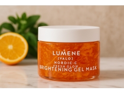 Produktguide testar Lumene Nordic-C Fresh Glow Brightening Gel Mask 150 ml